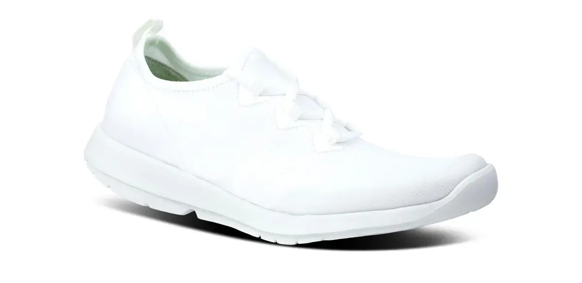 OOFOS OOmg Sport Lace
